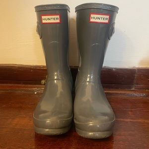 Gray Mid Hunter Boots Size 7